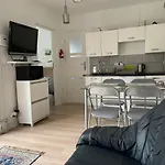 Wakacyjny Dom Na Wylacznosc 